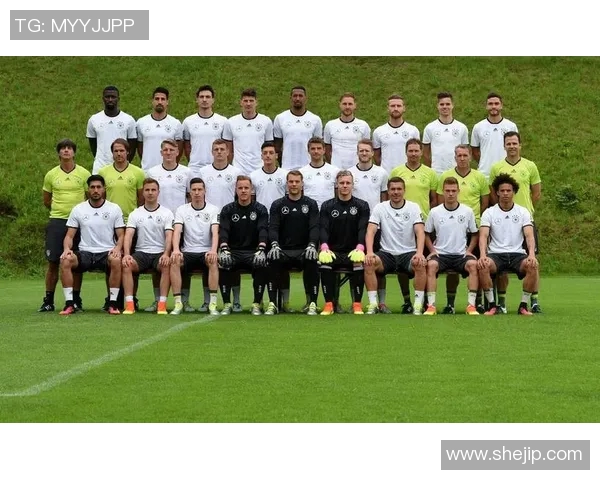 魅力足球巨星：他们如何用球场风采征服全球球迷